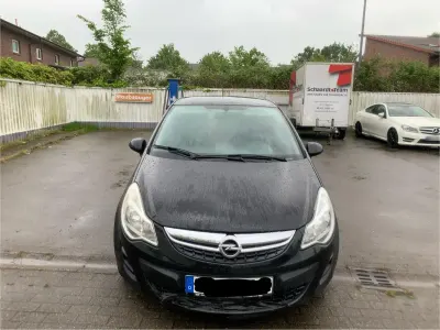 Gebraucht Opel Corsa Style 85 PS (62 kW) 2013 Schwarz Kleinwagen
