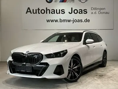 Gebraucht BMW i5 M Sport 289 kW (394 PS) 2025 Weiß Kombi