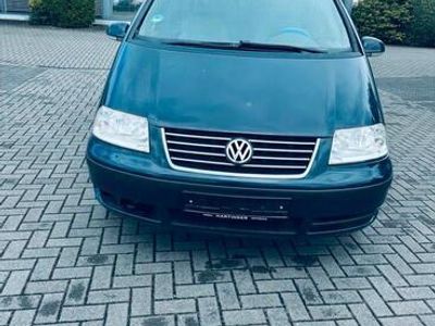 VW Sharan