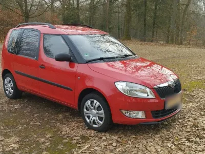 Używany Skoda Roomster 69 KM (50 kW) 2015 Czarny Minivan