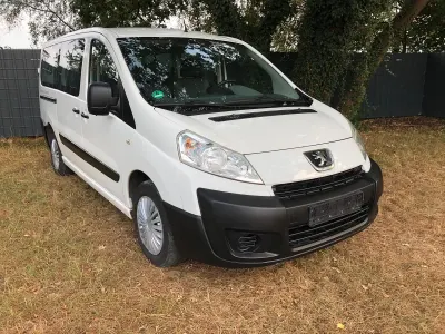 Gebraucht Peugeot TePee 120 PS (88 kW) 2008 Weiß Van / Kleinbus