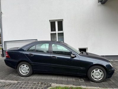 Gebraucht Mercedes C200 Classic 163 PS (119 kW) 2004 Schwarz Limousine