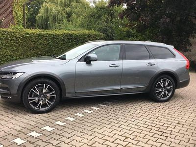 Volvo V90 CC