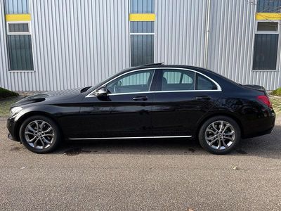 Gebraucht Mercedes C180 156 PS (114 kW) 2017 Schwarz Limousine