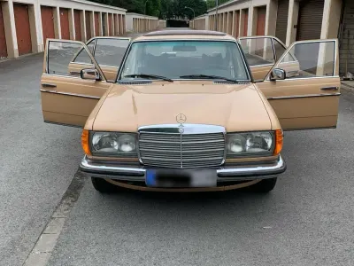 Gebraucht Mercedes 280 159 PS (116 kW) 1977 Beige Limousine