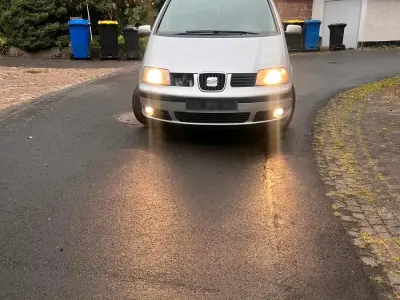 Gebraucht Seat Alhambra 140 PS (102 kW) 2008 Silber Van / Kleinbus