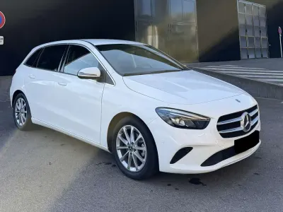Gebraucht Mercedes B180 AMG line 116 PS (85 kW) 2019 Kleinwagen