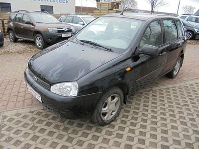 Gebraucht Lada Kalina 82 PS (60 kW) 2011 Schwarz Kombi