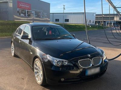 Second-hand BMW 520 M Performance 170 CP (125 kW) 2004 Negru Berlinǎ