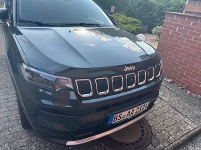 Gebraucht Jeep Compass 80th Anniversary 150 PS (110 kW) 2021 Grün SUV