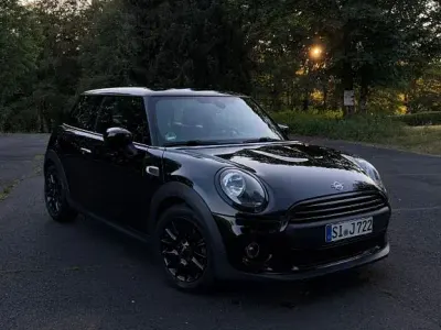 Gebraucht Mini ONE 102 PS (75 kW) 2020 Schwarz Kleinwagen