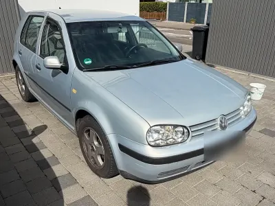 Gebraucht VW Golf IV 75 PS (55 kW) 1999 Silber Kleinwagen