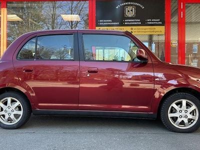 Gebraucht Daihatsu Trevis 58 PS (42 kW) 2007 Rot Kleinwagen