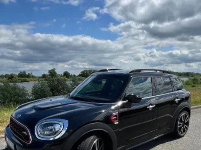 Gebraucht Mini John Cooper Works 306 PS (225 kW) 2019 Schwarz Kleinwagen