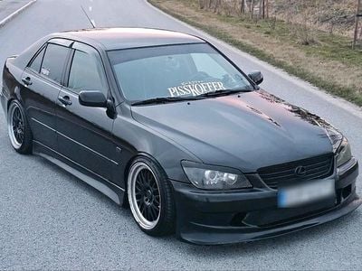 Gebraucht Lexus IS200 155 PS (114 kW) 2000 Schwarz Limousine