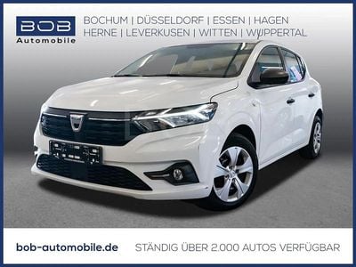 Gebraucht Dacia Sandero Essentiel 67 PS (49 kW) 2021 Weiß Kleinwagen