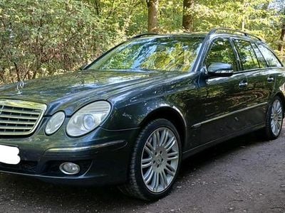 Mercedes E500