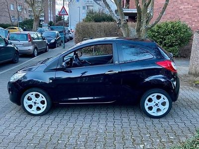 Gebraucht Ford Ka Individual 69 PS (50 kW) 2011 Schwarz Kleinwagen