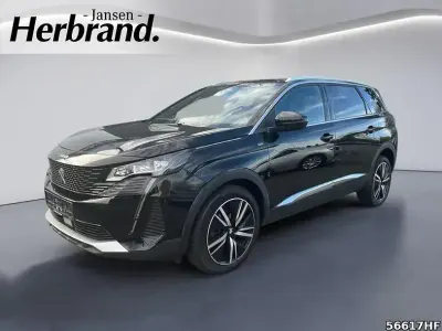 Gebraucht Peugeot 5008 GT 131 PS (96 kW) 2023 Lackierung schwarz perla nera/ SUV