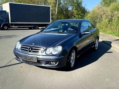 Gebraucht Mercedes CLK320 Avantgarde 218 PS (160 kW) 2003