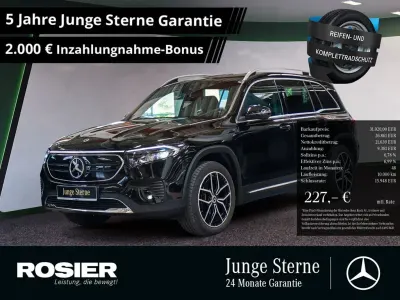 Gebraucht Mercedes EQB300 Advanced 167 kW (228 PS) 2022 Schwarz / nachtschwarz SUV