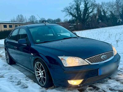 Gebraucht Ford Mondeo 170 PS (125 kW) 2005 Blau Limousine