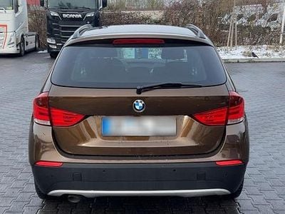 Gebraucht BMW X1 143 PS (105 kW) 2011 Braun SUV