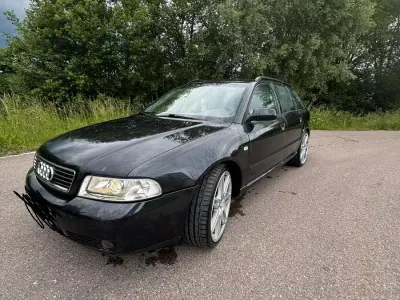 Gebraucht Audi A4 150 PS (110 kW) 1997 Schwarz Kombi