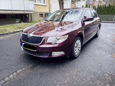 Gebraucht Skoda Superb Family 160 PS (117 kW) 2012 Braun Limousine