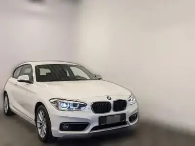 Używany BMW 118 Advantage 136 KM (100 kW) 2017 Biały Hatchback