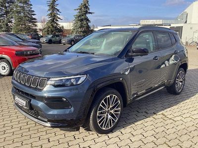 Neu Jeep Compass Summit 129 PS (94 kW) 2025 Blau SUV