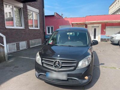 Mercedes Citan 111