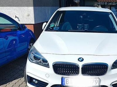 Gebraucht BMW 225 Active Tourer Sport Line 224 PS (164 kW) 2017 Weiß Van / Kleinbus