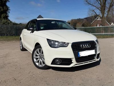 Gebraucht Audi A1 Sportback Attraction 122 PS (89 kW) 2014 Weiß Kleinwagen