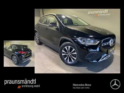 Second-hand Mercedes GLA250 Style 160 CP (117 kW) 2021 Negru SUV