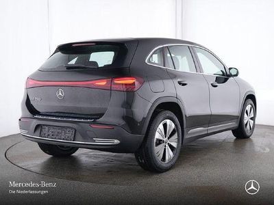 Mercedes EQA250