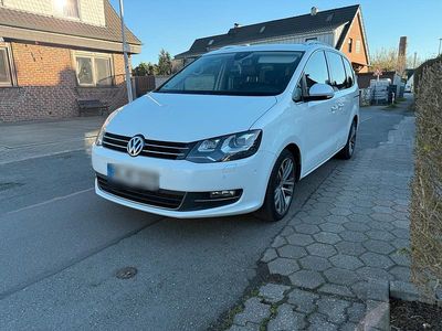 Gebraucht VW Sharan 170 PS (125 kW) 2013 Weiß Van / Kleinbus