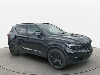 Gebraucht Volvo XC40 120 PS (88 kW) 2025 SUV
