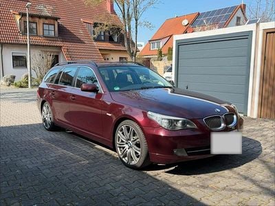 Gebraucht BMW 525 Exclusive 218 PS (160 kW) 2007 Violet Kombi