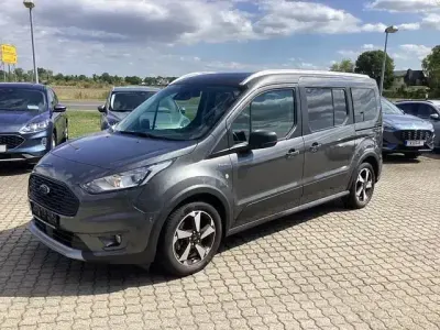 Gebraucht Ford Grand Tourneo Connect Active 120 PS (88 kW) 2022 Grau Van / Kleinbus