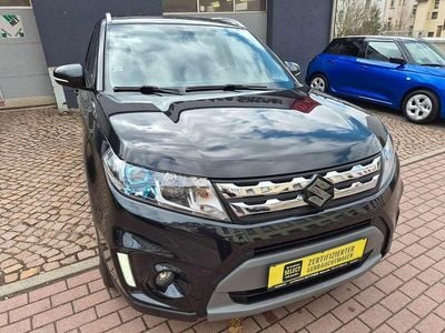 Gebraucht Suzuki Vitara Comfort+ 120 PS (88 kW) 2015 Schwarz SUV