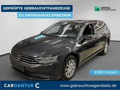 Gebraucht VW Passat 150 PS (110 kW) 2023 Grau Kombi