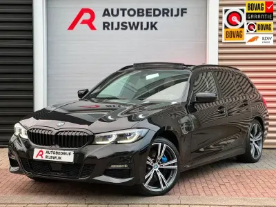 Käytetty BMW 330e Performance 184 HP (135 kW) 2021 Musta Farmari