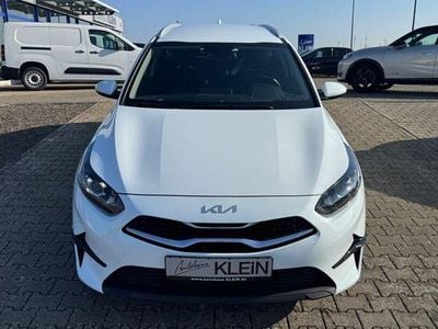 Gebraucht Kia Ceed Sportswagon Vision 160 PS (117 kW) 2021 Weiß Kombi