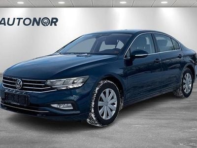 Blau Gebraucht 2021 VW Passat Business Limousine | 17.400 € (Fairer Preis)