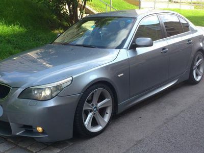 Gebraucht BMW 530 299 PS (219 kW) 2003 Grau metallic Limousine