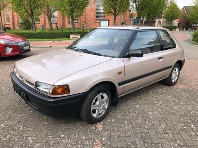 gebraucht Mazda 323 