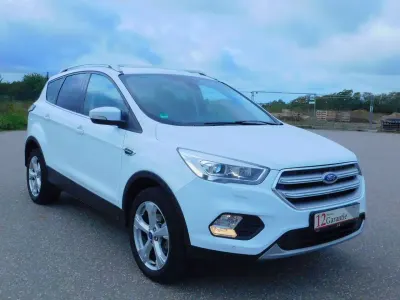 Używany Ford Kuga Titanium 150 KM (110 kW) 2017 Biały SUV