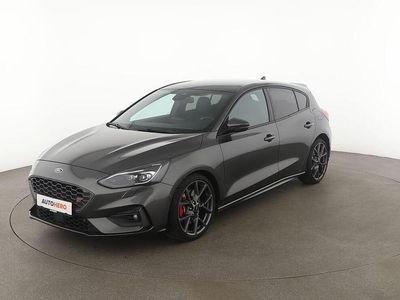 Grau Gebraucht 2019 Ford Focus ST Limousine | 22.660 € (Fairer Preis)