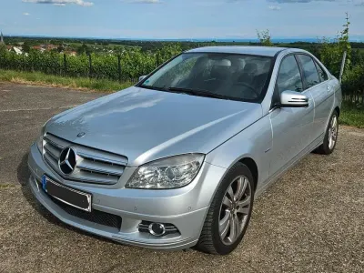 Gebraucht Mercedes C220 170 PS (125 kW) 2011 Silber Limousine